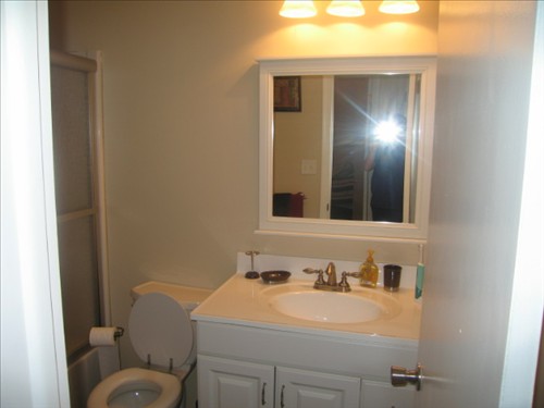 New bathroom (old blue bathroom). IMG_0261.JPG. Uploaded by Ginger Ireland on 1/30/2007. 