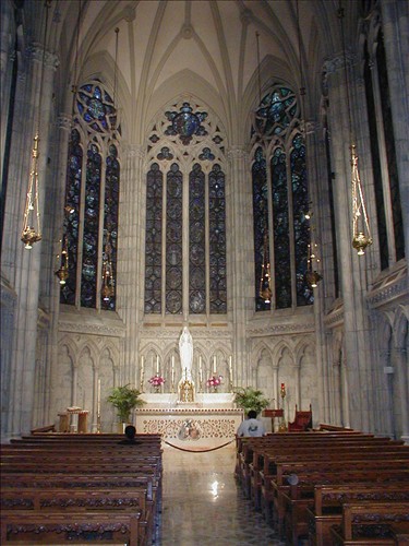 Chapel in St. Patrick's Cathedral. P1010134.JPG. Uploaded by Jeanella & Stacy Clark on 6/3/2005. 