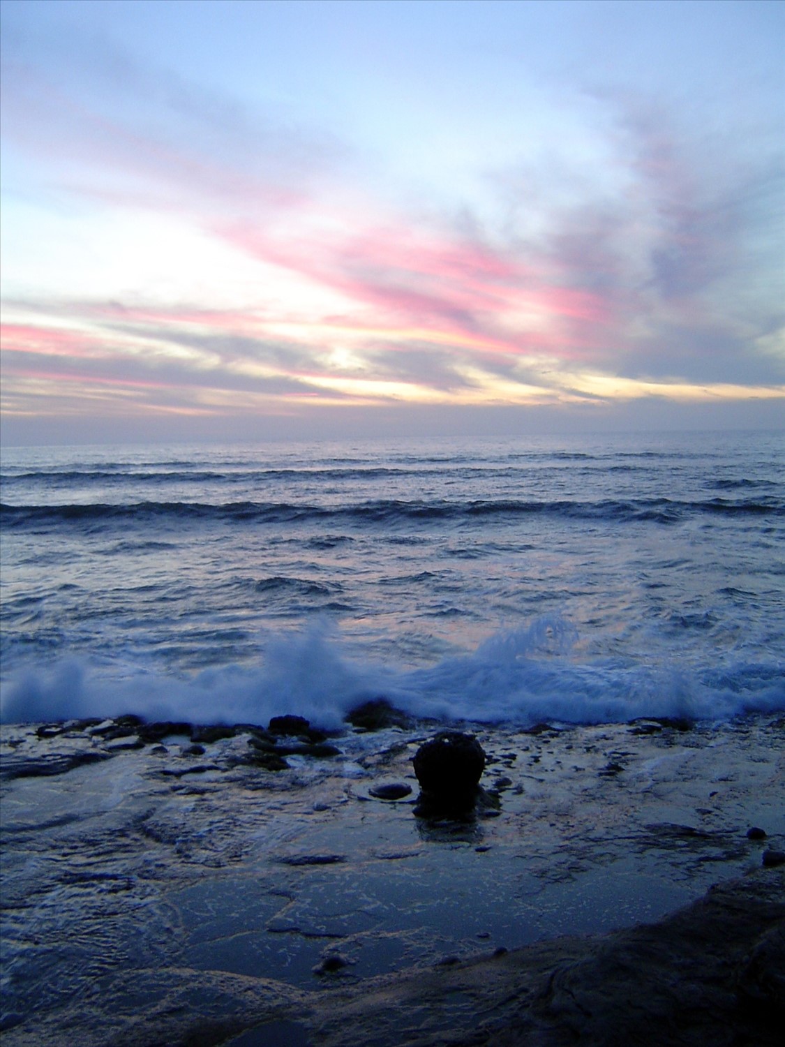 Sunset on Coronado Island. DSC00497.jpg. Uploaded by Erik Hoffmann on 2/24/2004. 