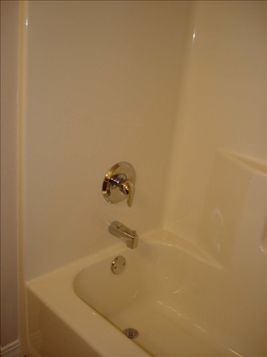 Main bath - tub/shower. DSC02691.jpg. Uploaded by Marie Hoffmann on 1/13/2007. 