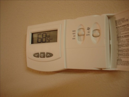 Heat/Air controls. DSC02737.jpg. Uploaded by Marie Hoffmann on 1/13/2007. 